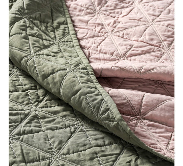 Quilt 2.5 plazas Fendi verde rosa, Elements & Co